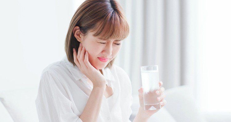 hậu quả nếu không trám răng kịp thời